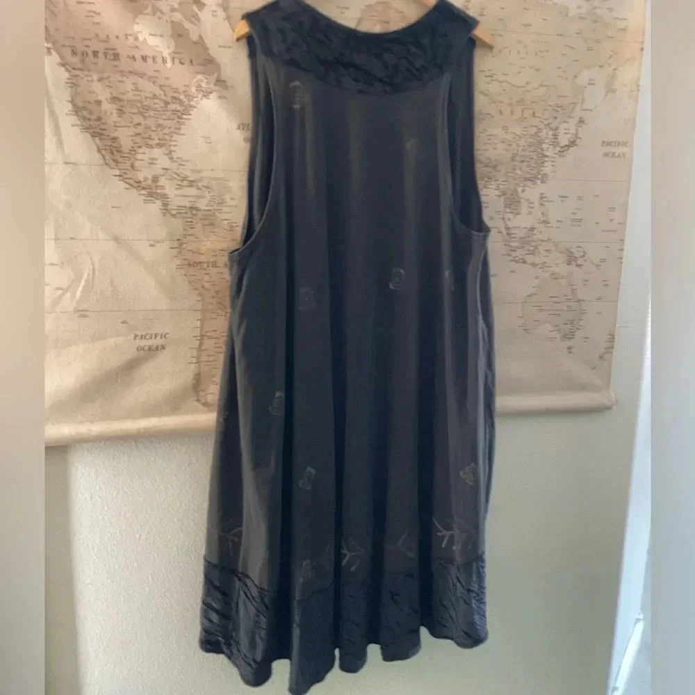 Blue Fish Hand Printed Duster Velvet Trim, Hem Organic Cotton Size 1 USA - Picture 3 of 16